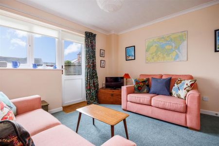 2 bedroom house to rent - Photo 2