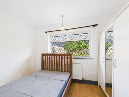 Middleton Boulevard, Nottingham, Nottinghamshire, NG8 - Photo 5