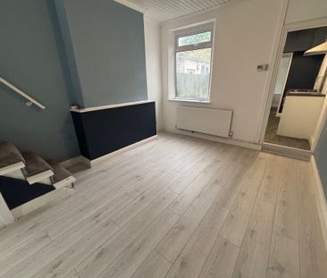 Gladys Road, Smethwick - Photo 1