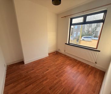 35 Silverstream Gardens, Belfast BT14 8GS - Photo 5