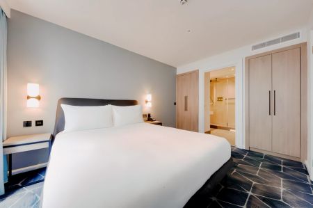 1 Bed Apartment - Photo 3