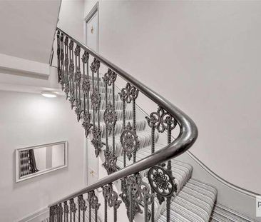 Cathcart Road, London, SW10 - Photo 2
