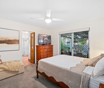 Charming Chirn Park Home – Walk to Everything - Photo 3