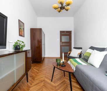 komfortowe, 2 pokojowe, z widokiem na Aleję Róż - Zdjęcie 2