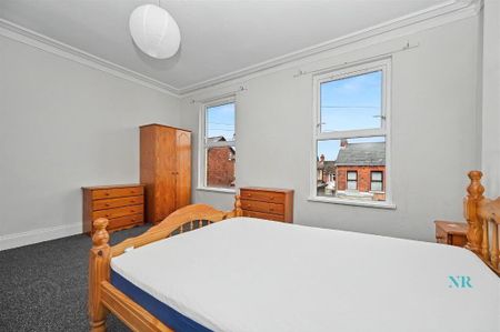 22 Florenceville Avenue, Belfast, BT7 3GZ - Photo 4