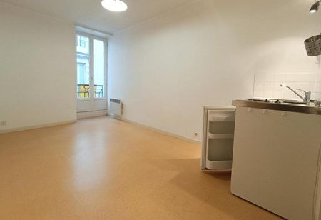 Location Appartement 1 pièce 14m² NANTES 44000 - Photo 2