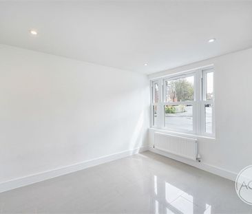 High Street, Green Street Green, ORPINGTON, London - Photo 3