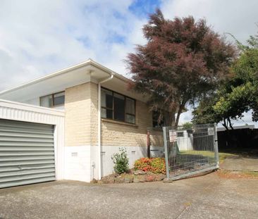 2 bedroom papakura - Photo 3
