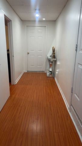 For Lease - 4129 Brandon Gate Drive, Mississauga, Ontario - Photo 2