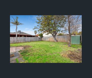 24 Fintonia Street, Hughesdale - Photo 1