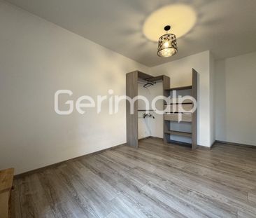 Location Appartement 4 pièces 76 m² - Photo 3