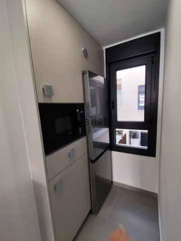 Alquiler de piso en Calle Federico García Lorca, 37 - Photo 2