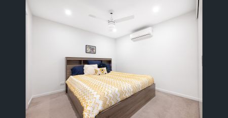 Stunning 1 Bedroom Apartment! - Photo 4