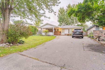 For Lease - 136 Bartley Bull Parkway, Brampton, Ontario - Photo 2