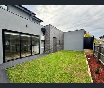 3/4-6 Evans Court, Broadmeadows, Vic 3047 - Photo 3