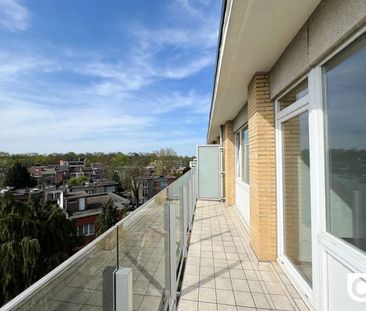 Appartement te huur - Foto 2