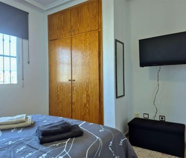 Piso de alquiler en Calle Jamaica, 395, Villamartín - Las Filipinas - Photo 1