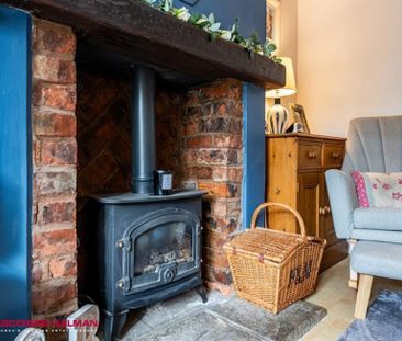 3 Bedroom Semi Detached To Let - Photo 1