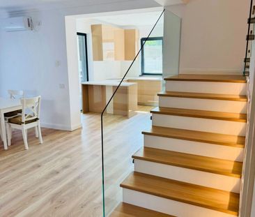CASA 4 CAMERE | OTOPENI | 2 PARCARI | - Fotografie 2
