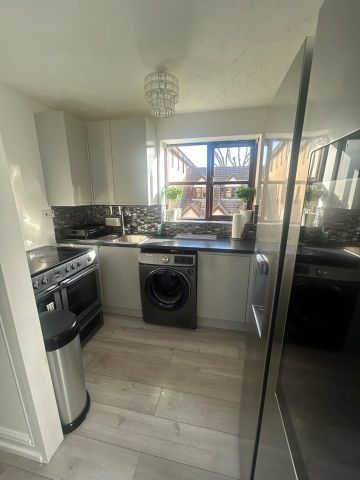 2 Bed Flat, Creighton Road, N17 - Photo 2