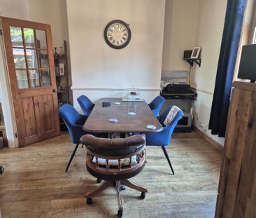 3 bedroom terraced house to rent - Photo 3