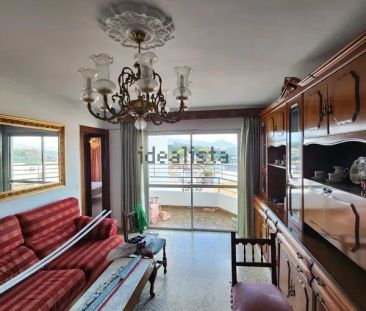 Alquiler de piso en Calle Antequera - Photo 1