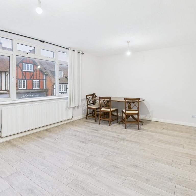 3 bedroom maisonette to rent - Photo 1