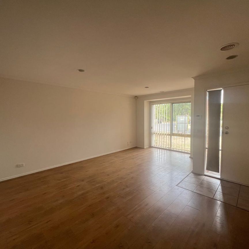 Three Bedroom Home Situated In Quiet Street - Photo 1