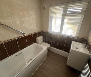 3 bedroom bungalow to rent - Photo 5