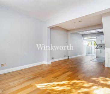 2 bedroom terraced house to rent - Photo 3