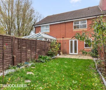 3 bedroom terraced house to rent - Photo 1