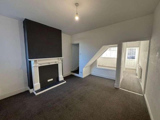 Weelsby Street, Grimsby, DN32 - Photo 1