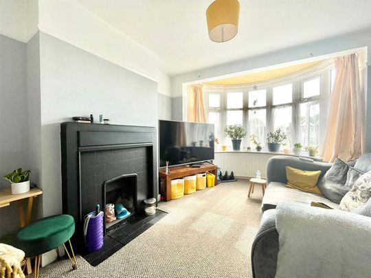 3 bedroom semi-detached house to rent - Photo 1