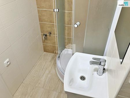 Pronájem bytu 2+kk 36 m2 - Фото 3
