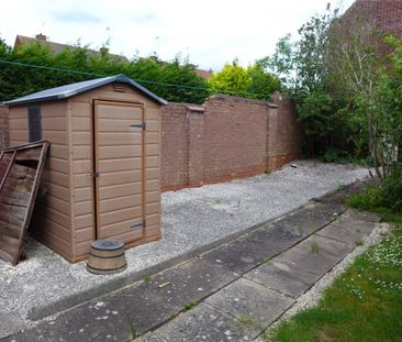 Leasowes Avenue, Green Lane, Coventry, CV3 - Photo 2