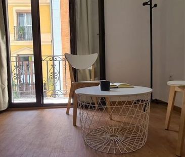 Avinguda de lOest, Valencia, Valencian Community 46001 - Photo 5