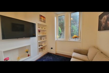 1 Bed Flat, Crow Road, G13 - Photo 3