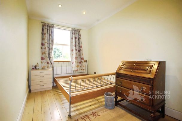 Guildford Park Road, Guildford, GU2 7NA - Photo 1