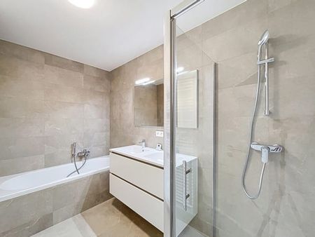 Appartement te huur - Foto 5