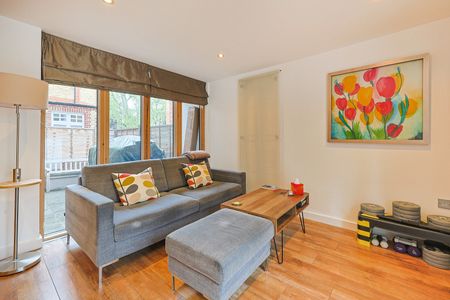 Upper Richmond Road, London, SW15 6SN - Photo 2