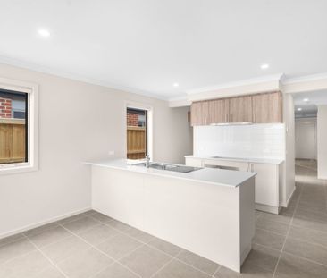 Brand-New Comfort in Growing Beveridge - Photo 6