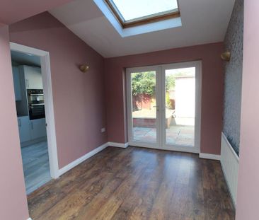 3 bedroom terraced house to rent - Photo 4
