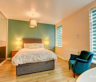 4 bedroom villa to rent - Photo 5