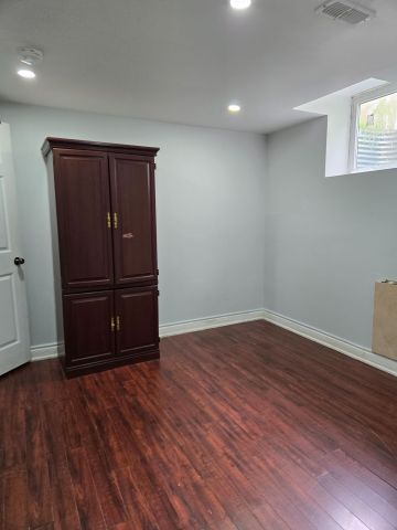 For Lease - 18 Markham Street, Brampton, Ontario - Photo 5
