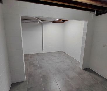 Fully renovated unit close to town. - Photo 6