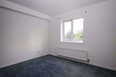 Kavanaghs Road, Brentwood, CM14 - Photo 3