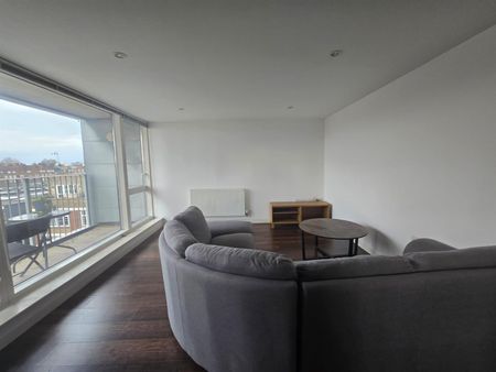 Cambridge Crescent, London E2 - Photo 5