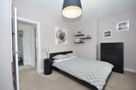 4 Ravenhill Avenue, Belfast, BT6 8LG - Photo 2