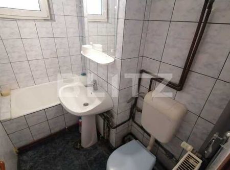Apartament de 2 camere, pet friendly, 60 mp, zona Craiovita Noua - Fotografie 5