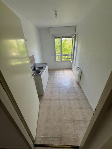 Location Appartement 3 pièces 65m² DECINES CHARPIEU 69150 - Photo 5